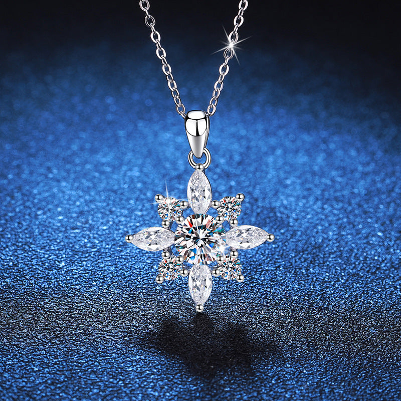 Snowstar Bloom Pendant Necklace