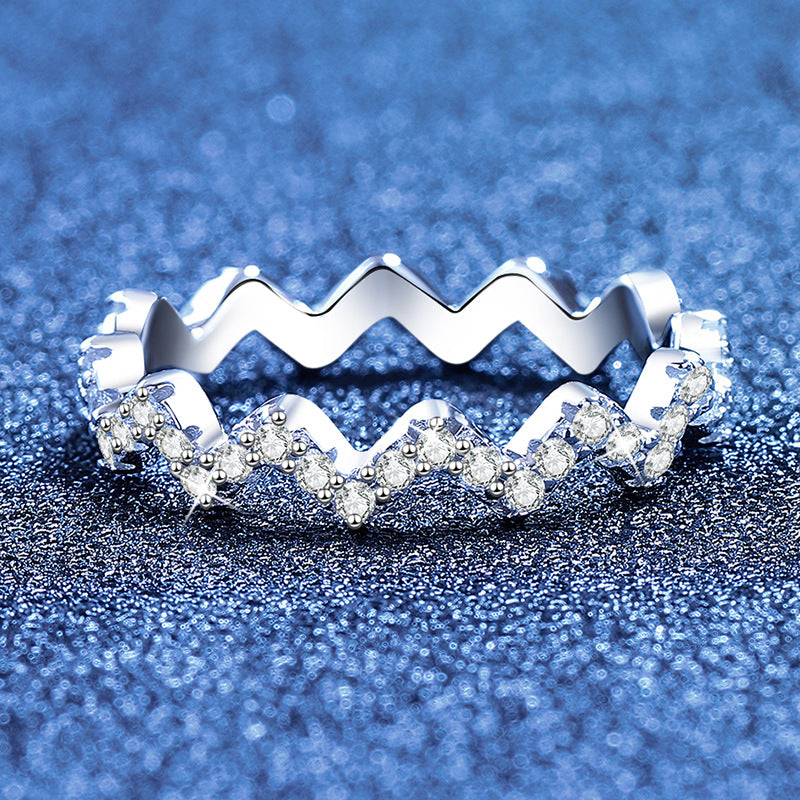 Wave Atelier Chevron Sparkle Band Ring
