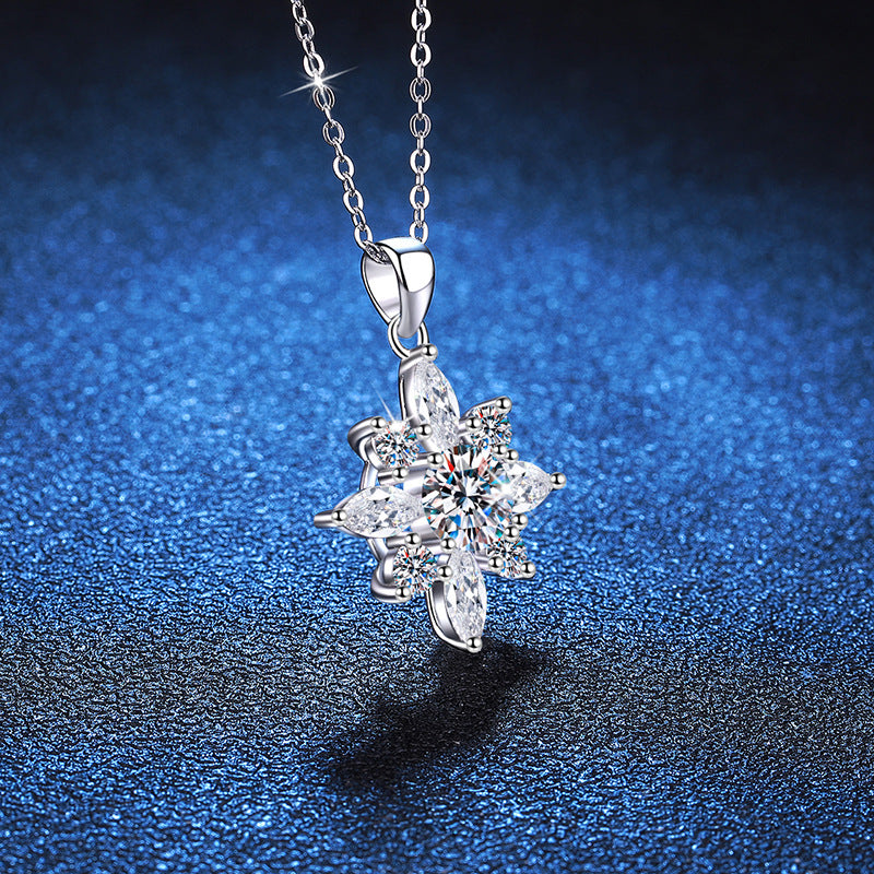 Snowstar Bloom Pendant Necklace