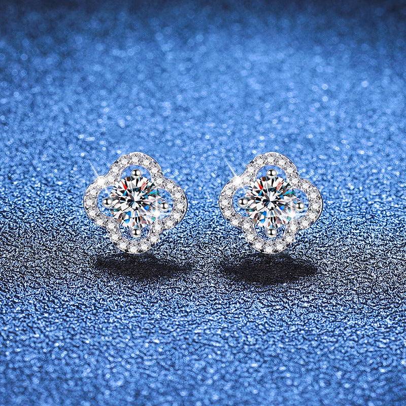 Clover Radiance Stud Earrings