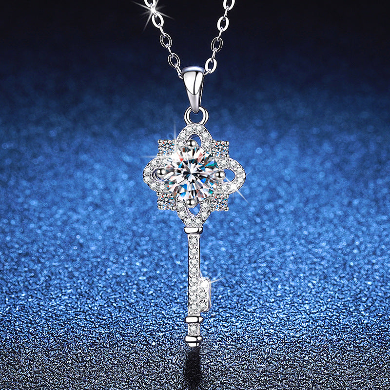 Clover Key Radiance Pendant Necklace