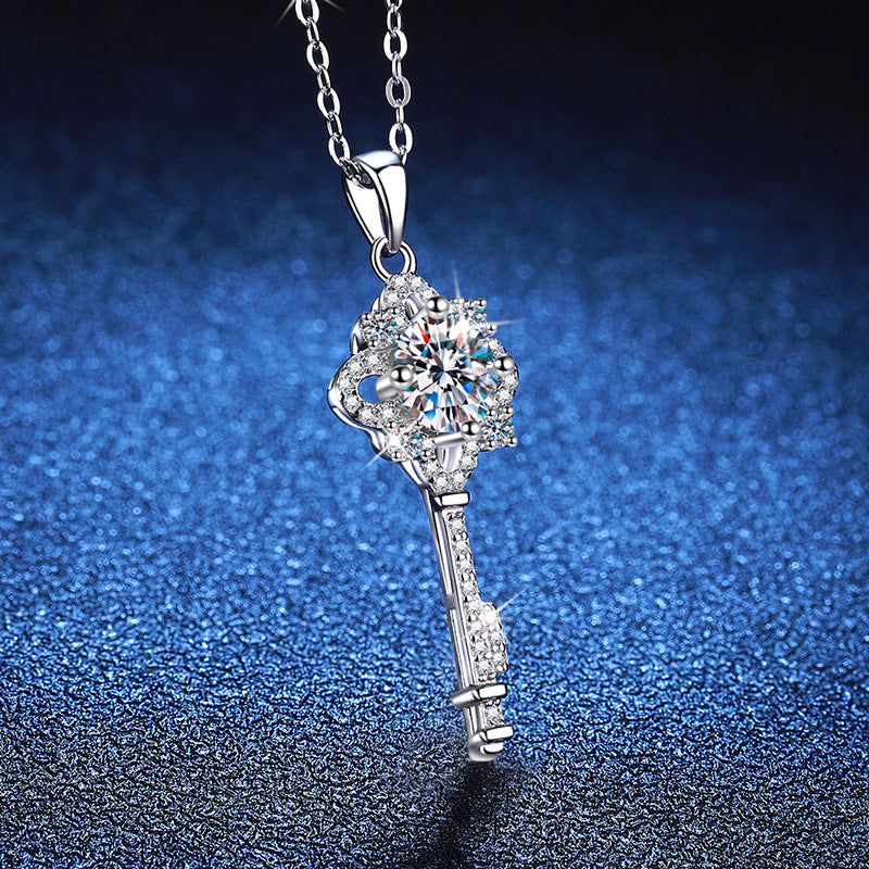 Clover Key Radiance Pendant Necklace