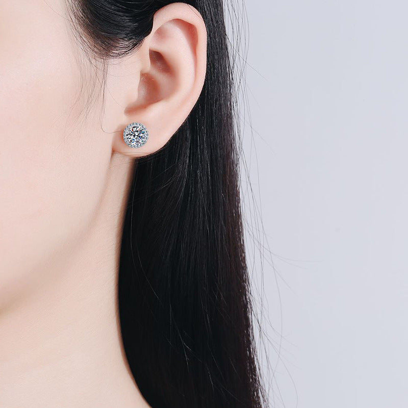 Halo Round Classic Stud Earrings