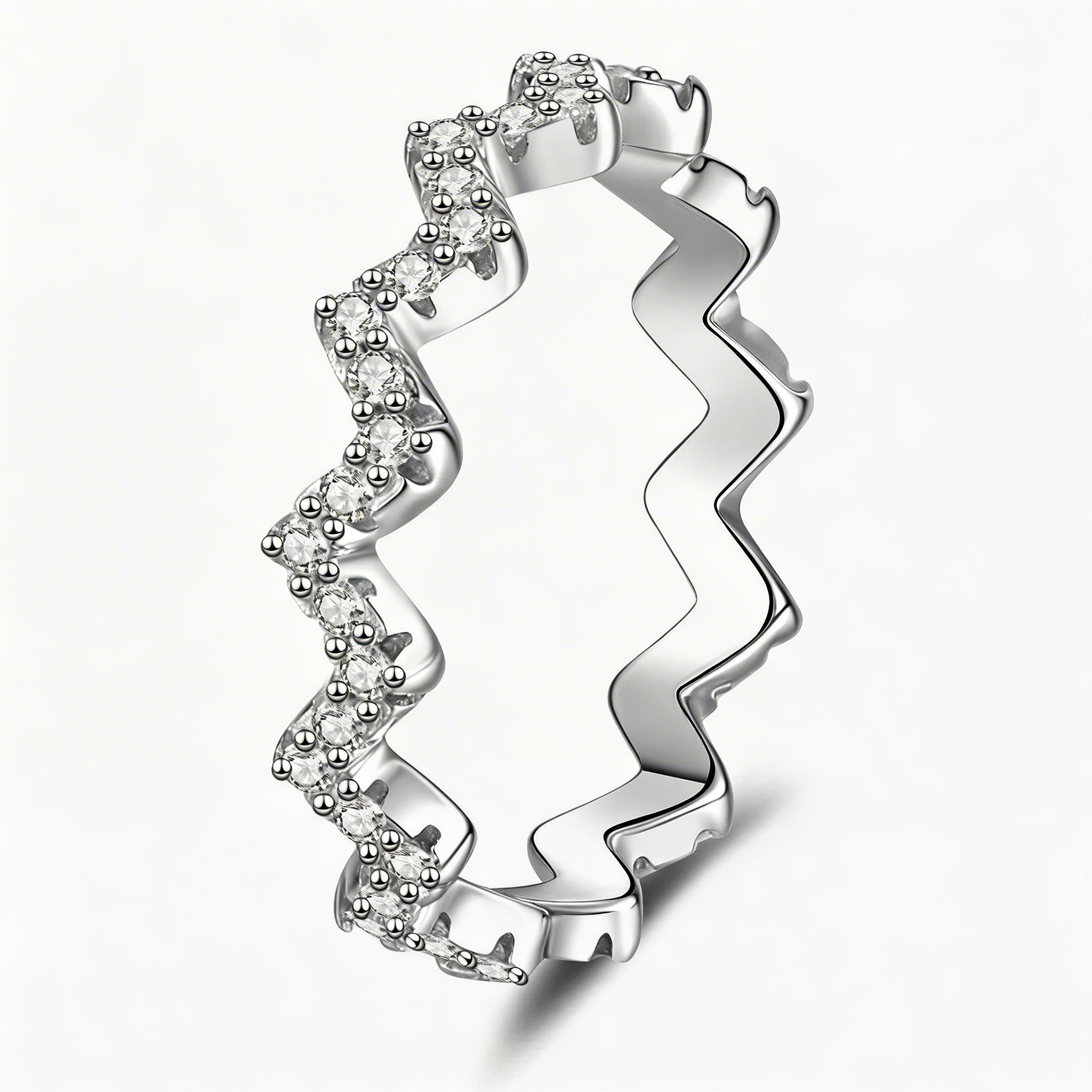 Wave Atelier Chevron Sparkle Band Ring