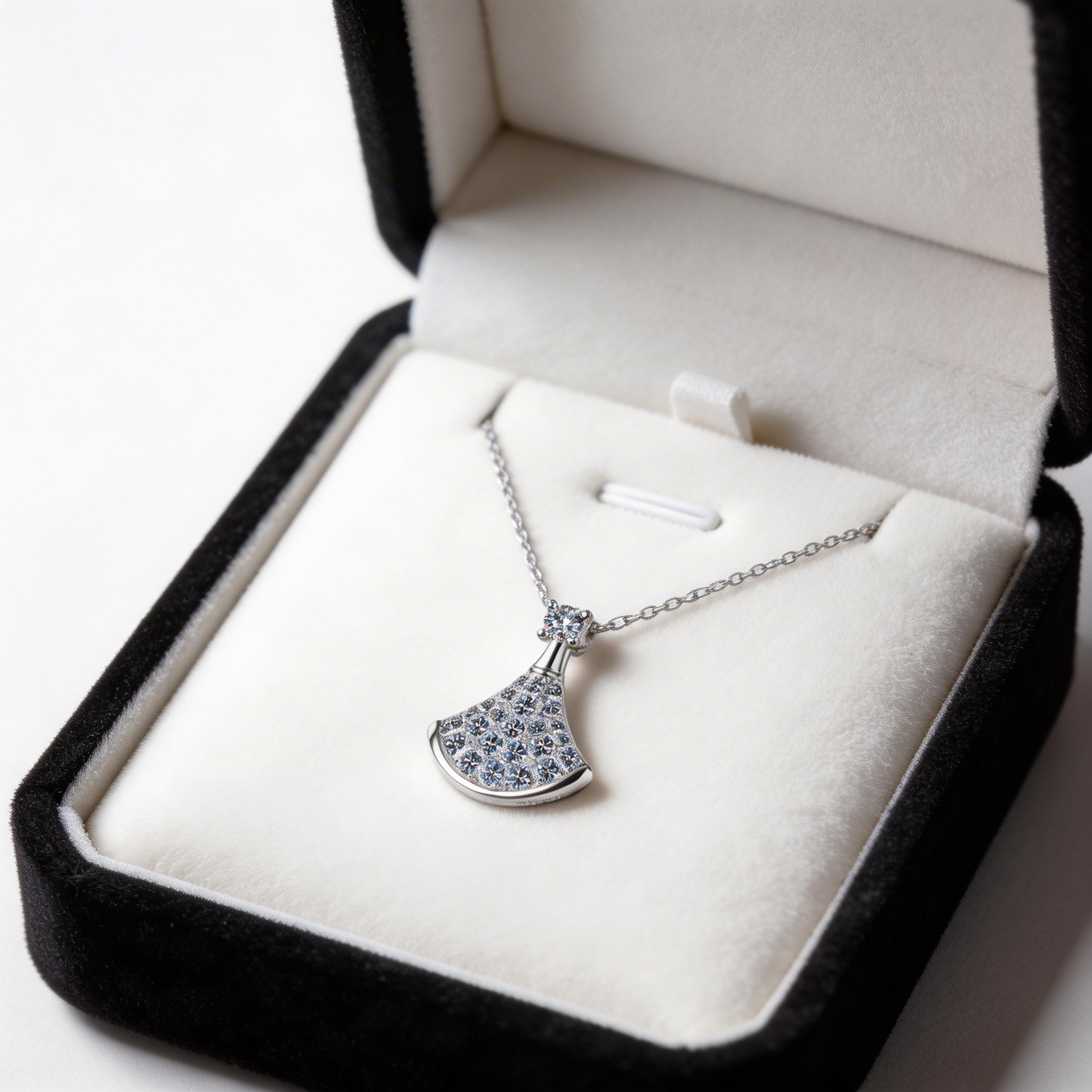 Ginkgo Fan Sparkle Pendant Necklace