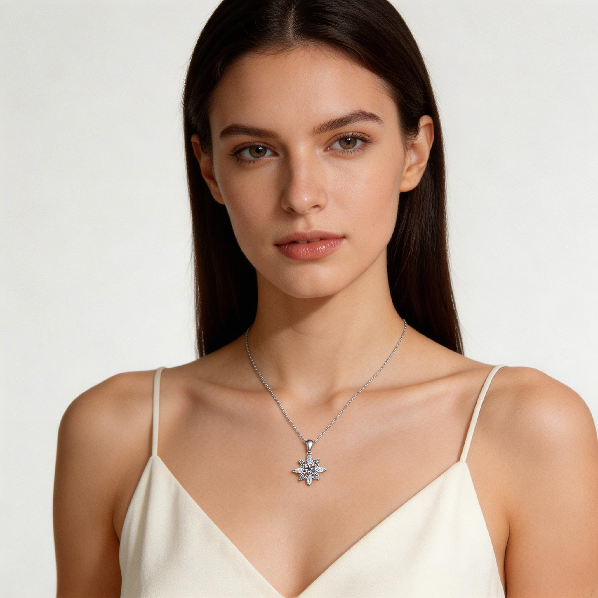 Snowstar Bloom Pendant Necklace