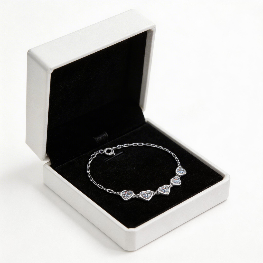 Heartline Station Sparkle Bracelet